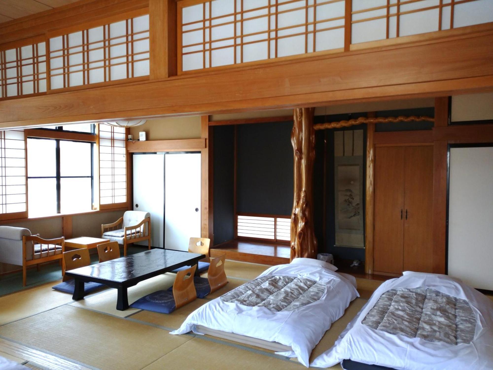 Nishimiyasou Hotel Фуджикавагучико Екстериор снимка