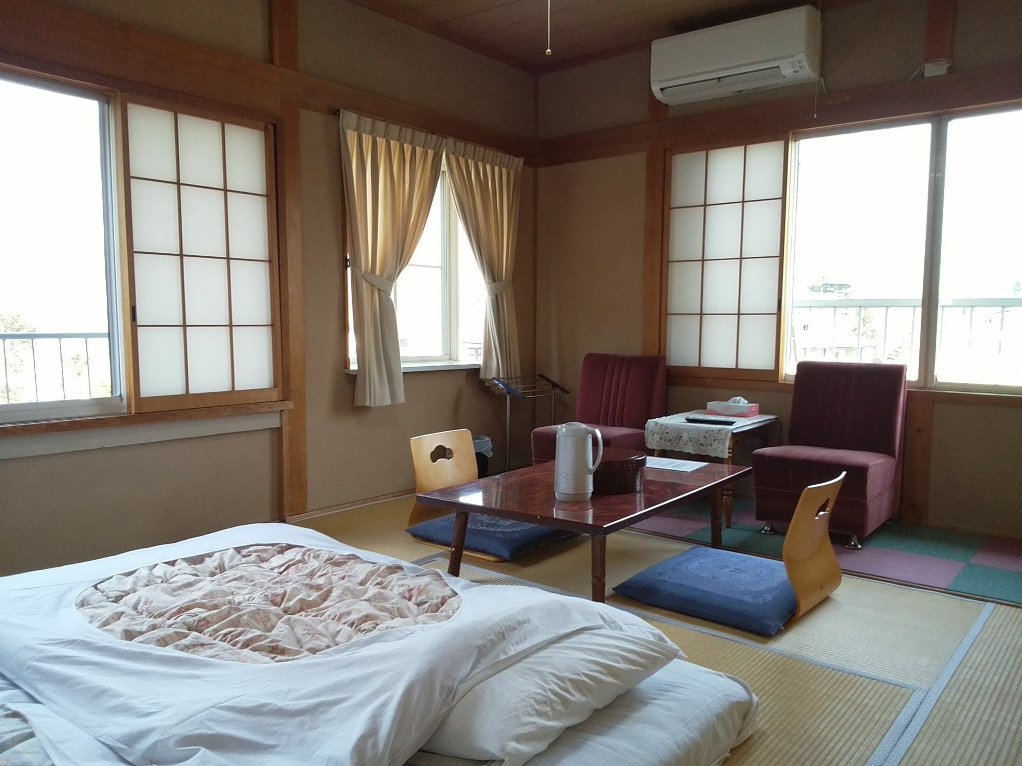 Nishimiyasou Hotel Фуджикавагучико Екстериор снимка